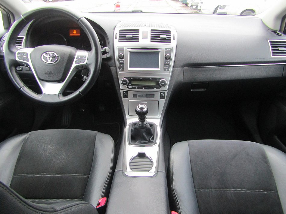 Toyota Avensis 1.8VVT-i 