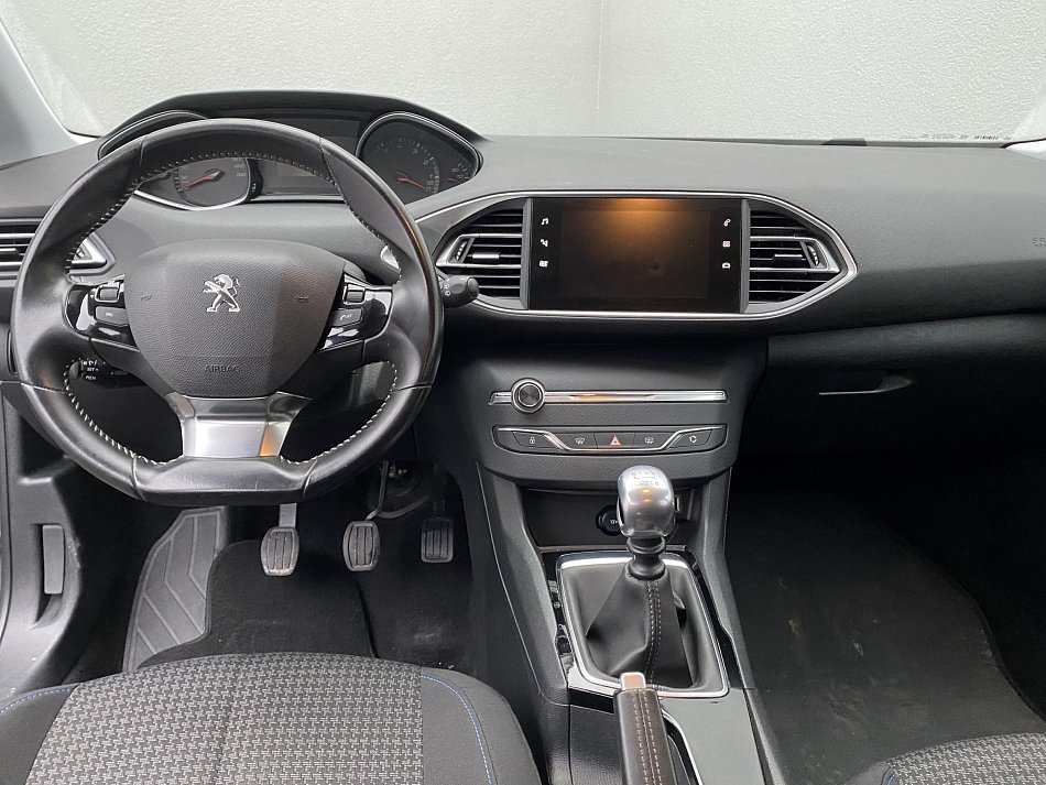 Peugeot 308 1.2 PT Style