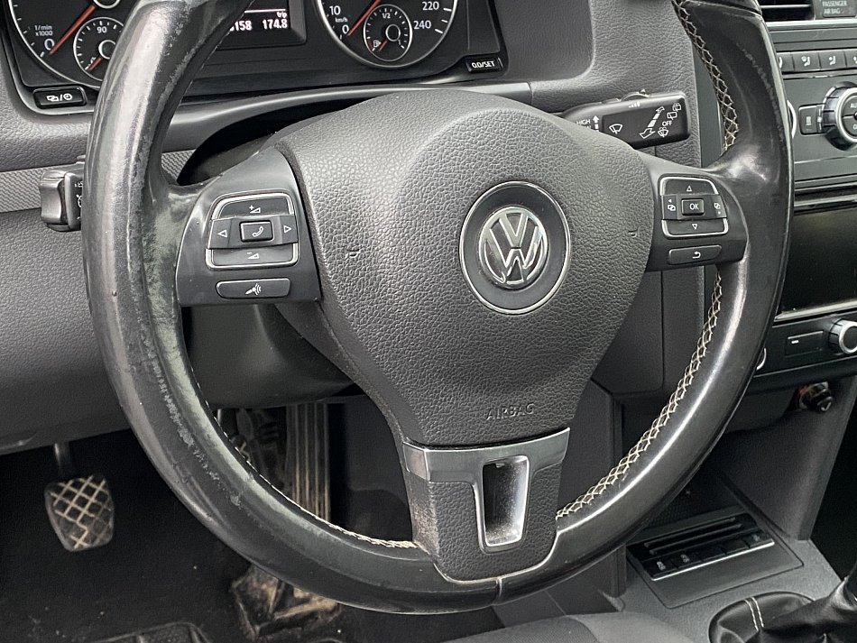 Volkswagen Touran 2.0TDi 