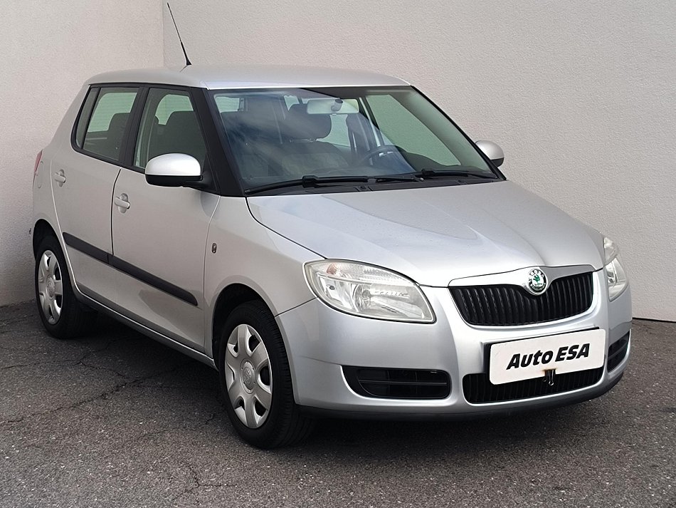 Škoda Fabia II 1.4 16V Ambiente