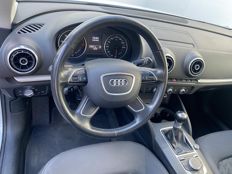 Audi A3 1.6 TDi Attraction