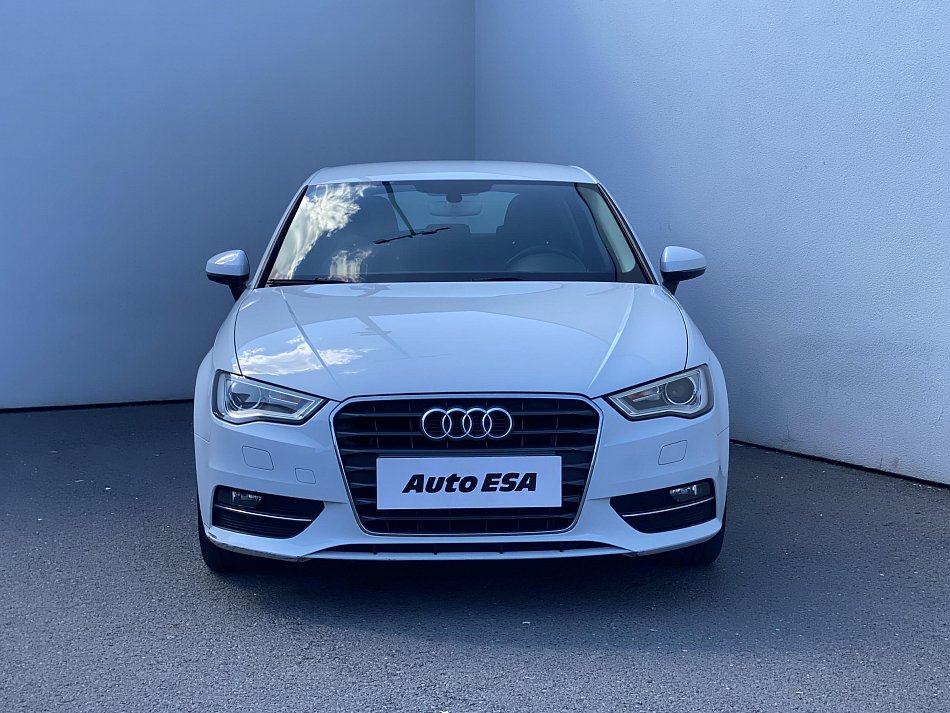 Audi A3 1.6 TDi Attraction