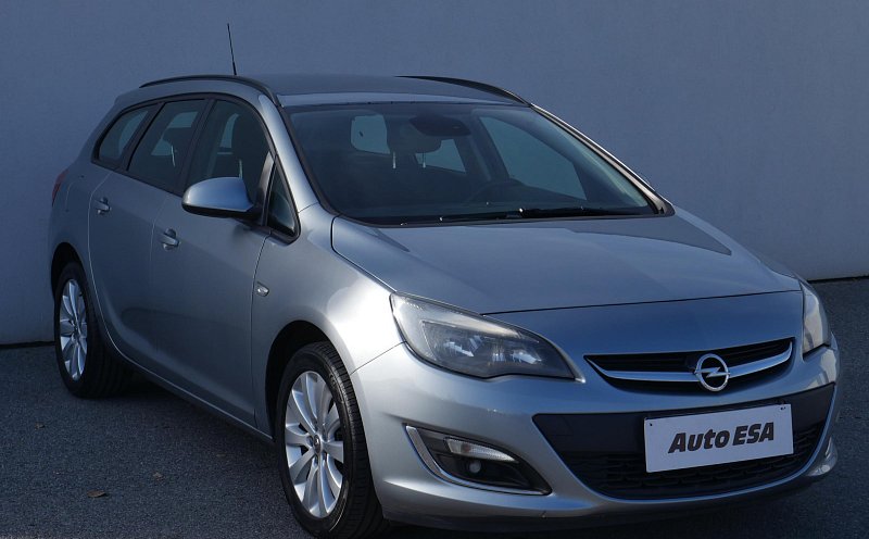 Opel Astra 2.0 CDTi 