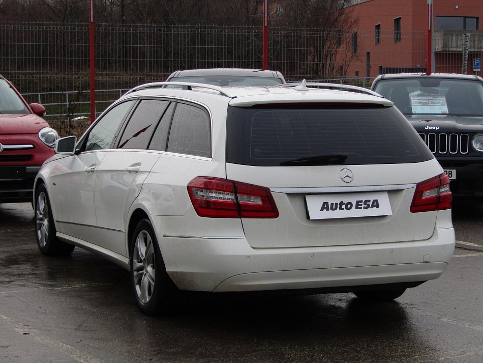 Mercedes-Benz Třída E 2.2CDi  E 220 CDi