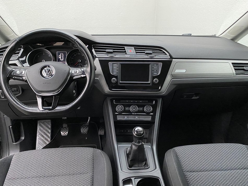 Volkswagen Touran 1.6 TDi Comfortline 7míst