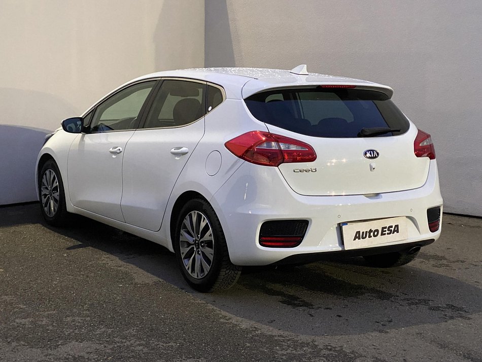 Kia Ceed 1.6 GDi Exclusive